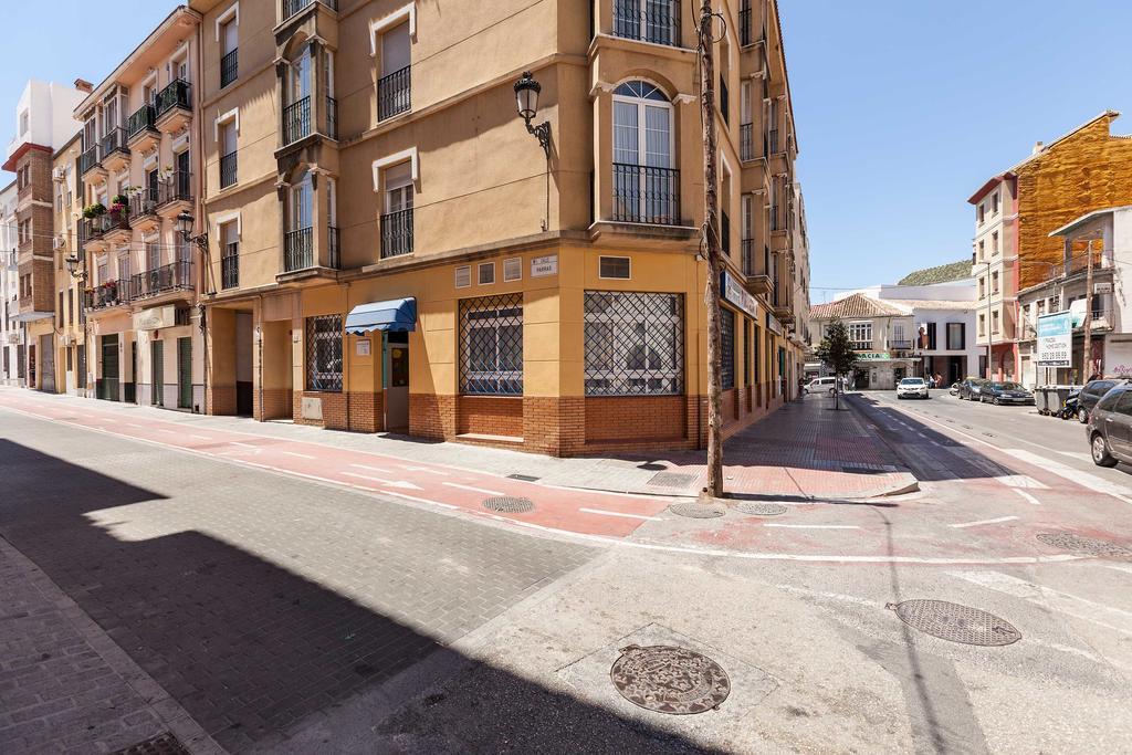 Urbanchicmalaga 3 Bedroom Spacious Quiet Historic Malaga Apt ภายนอก รูปภาพ
